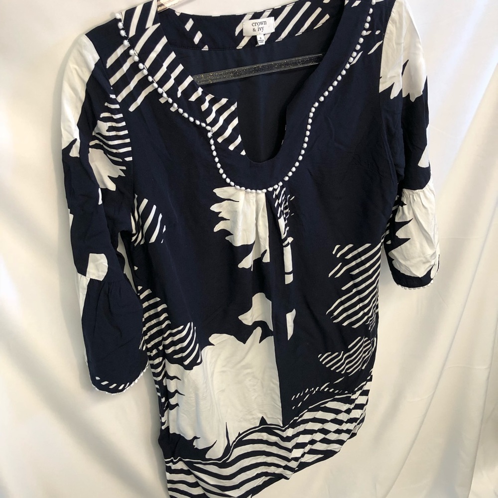 Crown & Ivy Shift Dress